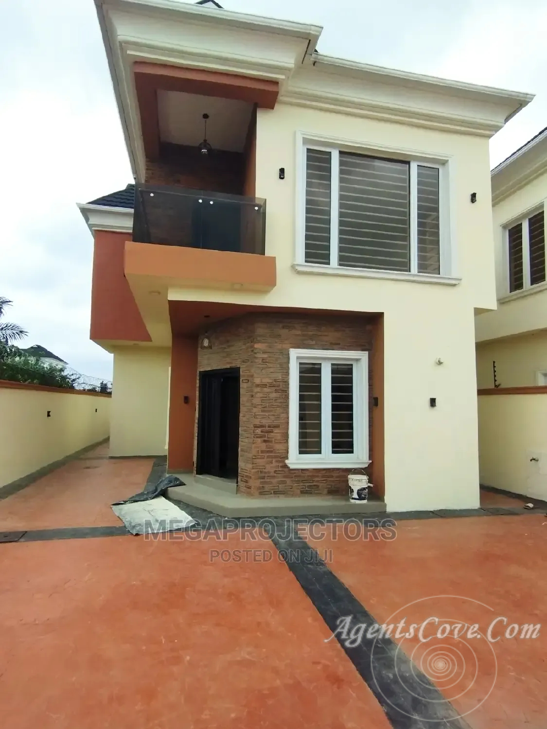 6bdrm Duplex In Opic, Isheri North For Sale
