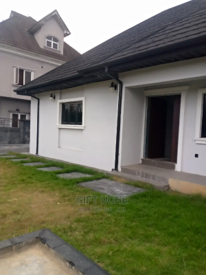 3bdrm Bungalow in Port-Harcourt for..
