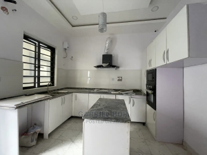 4bdrm Duplex In Lekki For Sale