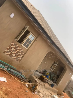 Furnished 2bdrm Bungalow In Ayobo For Sale