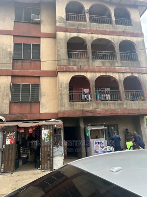 3bdrm Block Of Flats In Umule, Aba South For Sale