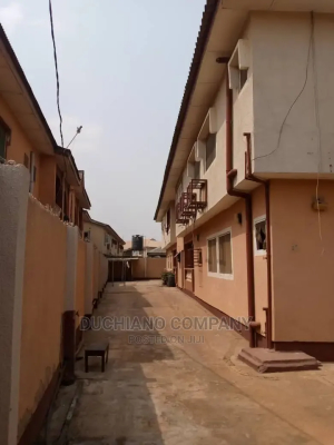 3bdrm Block Of Flats In Baruwa For Sale