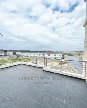 5bdrm Duplex In Contemporary Estate, Lekki Phase 2 For Sale